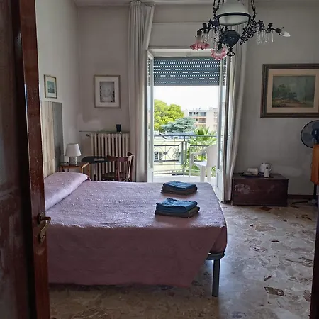 Centre منزل للإقامة *